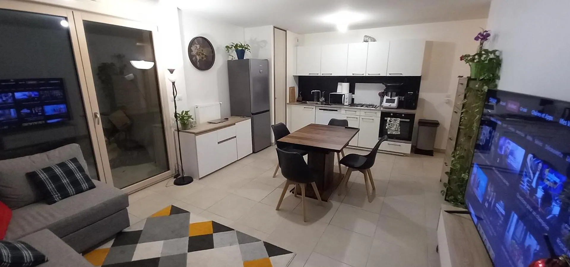 Le Wissel Apartment Neuville-sur-Saone France